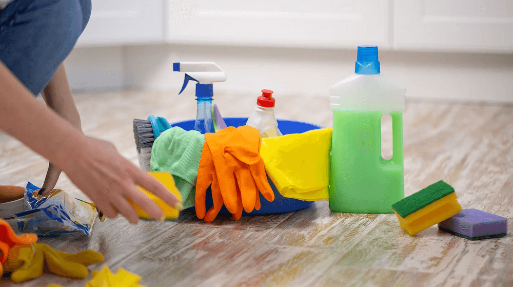 Deep Cleaning Services image